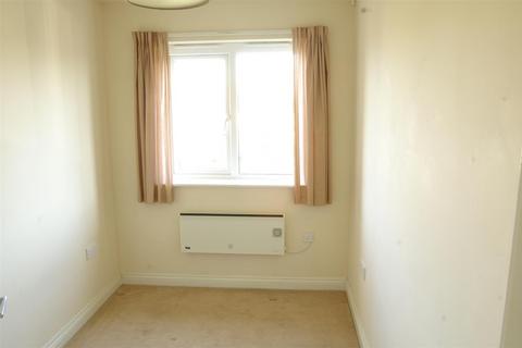 undefined, Knoll Court, Kettering NN16
