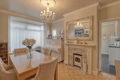 3 bedroom semi-detached house for sale, Clacton on Sea CO15