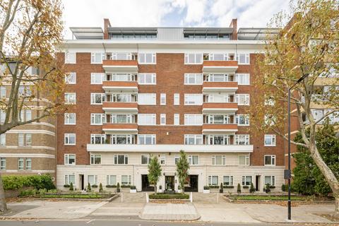Prince Albert Road, London, NW8