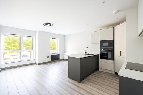 2 bedroom flat to rent, Colney Hatch Lane, London, N10