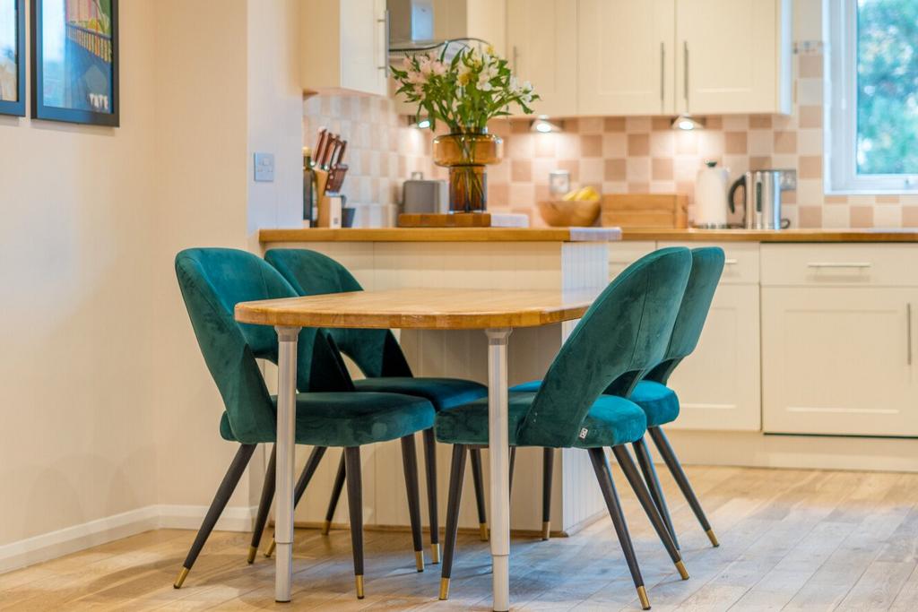 Picture No. 23