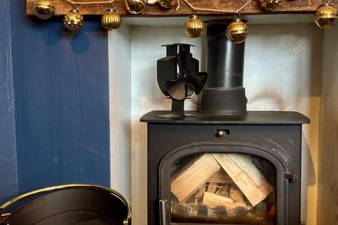 4 bedroom semi-detached house for sale, Elm Road, Worcestershire WR11