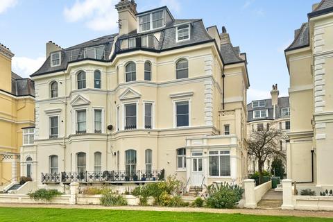 3 bedroom penthouse for sale, Clifton Crescent, Kent CT20