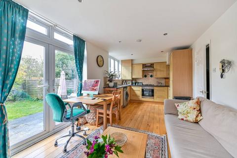 undefined, Grand Drive, Raynes Park, London, SW20