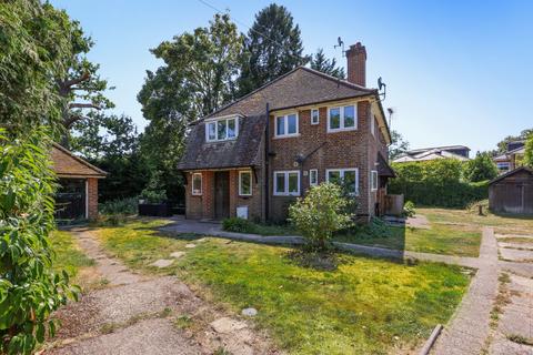 Pond Piece, Oxshott, Leatherhead, Surrey, KT22