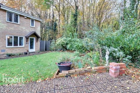 2 bedroom semi-detached house for sale, Woodbury Road, Chatham