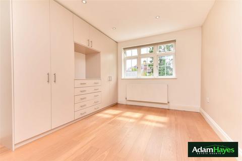 undefined, Anastasia Mews, Woodside Park N12
