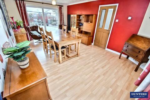 4 bedroom detached house for sale, Long Grey, Fleckney, Leicester, LE8 8TB