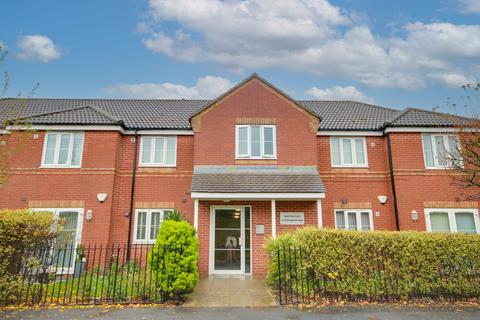 undefined, WEST END! NO FORWARD CHAIN! GROUND FLOOR WITH DIRECT ACCESS!