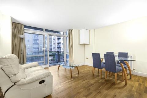 2 bedroom flat to rent, Turner House, London E14