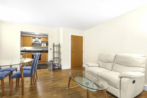 2 bedroom flat to rent, Turner House, London E14