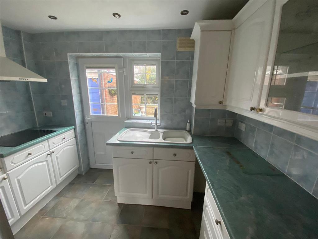 Untitled design (5).jpg