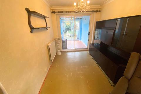 3 bedroom semi-detached house for sale, The Ridgeway, Burbage LE10
