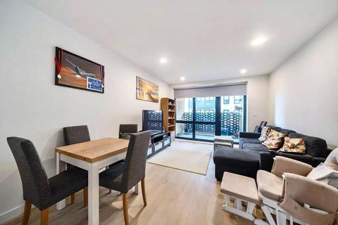 undefined, Middle Road, London