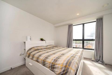 undefined, Middle Road, London