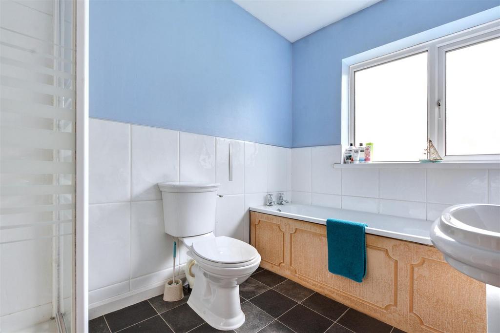Bathroom.jpeg