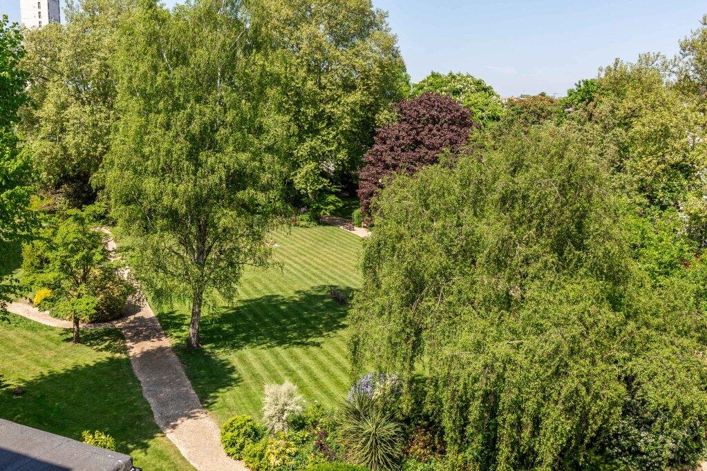 Philbeach Garden