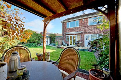 3 bedroom detached house for sale, Manor Close, Great Staughton, St Neots, PE19