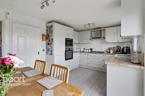 3 bedroom semi-detached house for sale, Golding Crescent, Burton-On-Trent