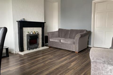 3 bedroom house to rent, Petersham Road, Kingstanding, Birmingham