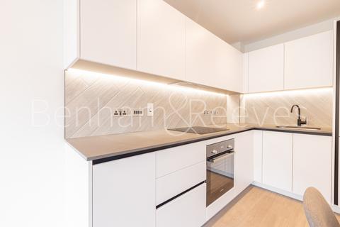 undefined, Exploration Way, Slough SL1