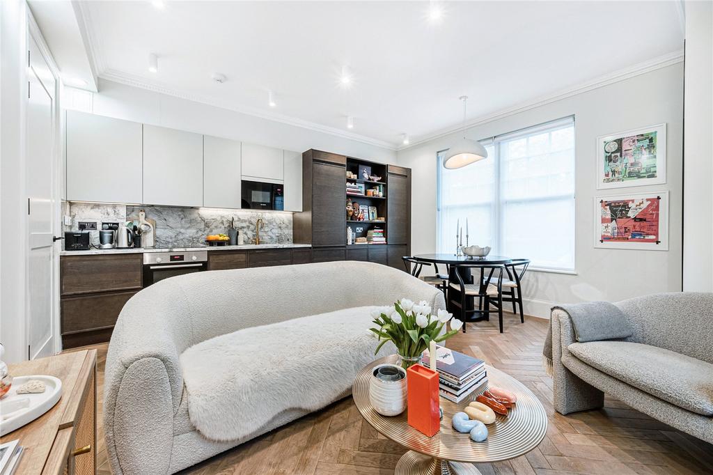 Reception/Kitchen