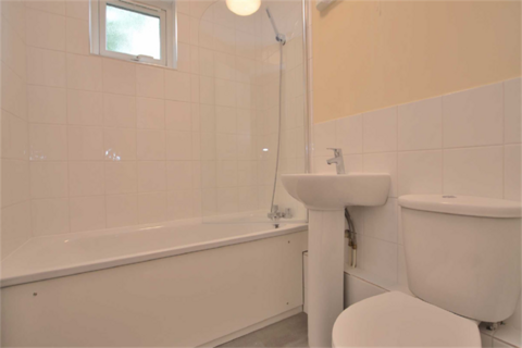 undefined, Oakleighs, High Road, Woodford Green, IG8