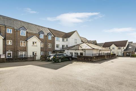 2 bedroom apartment for sale, Saxon Court, Bicester, OX26