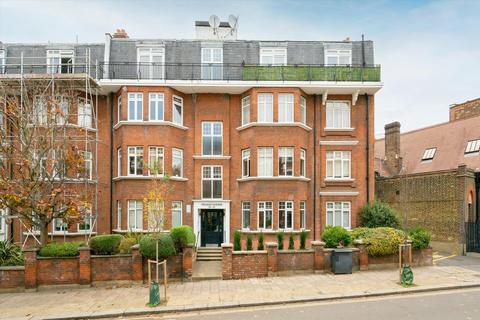 3 bedroom flat for sale, Cholmley Gardens, London, NW6
