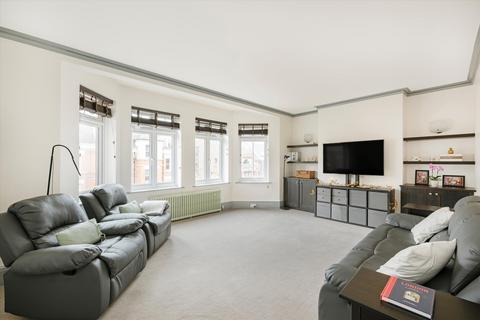 3 bedroom flat for sale, Cholmley Gardens, London, NW6