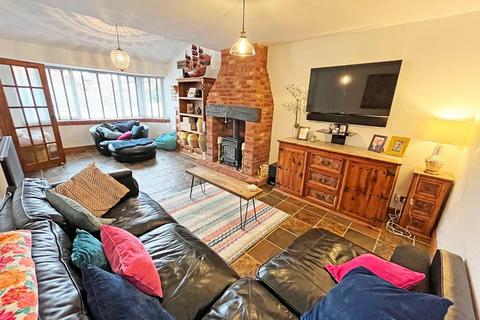undefined, Sevenacres, Peterborough PE2