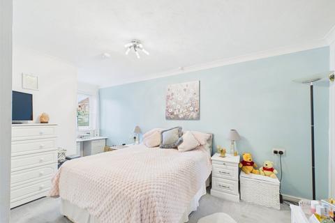 1 bedroom apartment for sale, Belle Vue Road, Bournemouth, Dorset, BH6