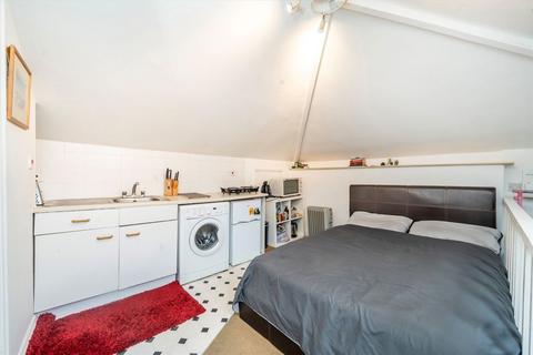 undefined, Warwick Gardens, London W14