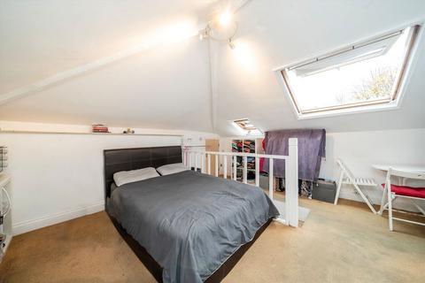 undefined, Warwick Gardens, London W14