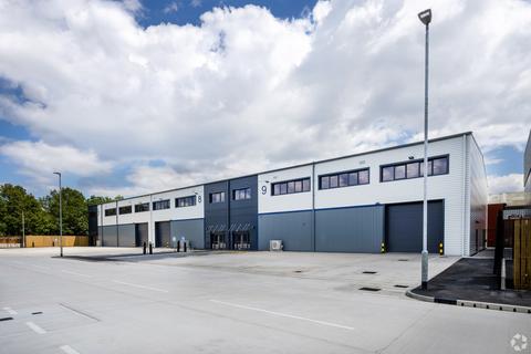 Warehouse to rent, Old Walsall Rd Birmingham B42 1DT