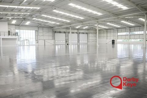 Distribution warehouse to rent, 20 Upper Portland St Birmingham B6 5TW