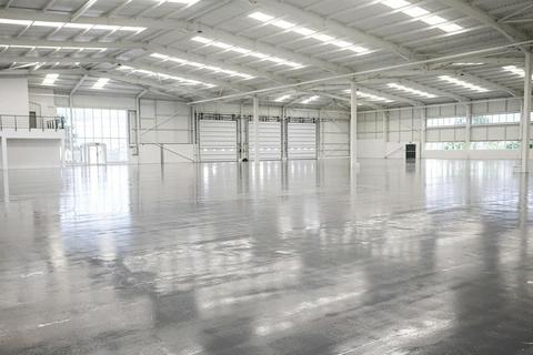 Distribution warehouse to rent, 20 Upper Portland St Birmingham B6 5TW