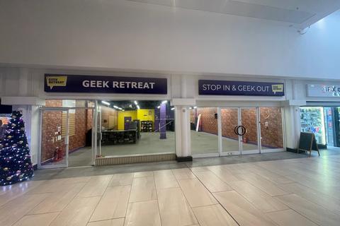 Retail property (high street) to rent, Horne Ln Bedford MK40 1TS