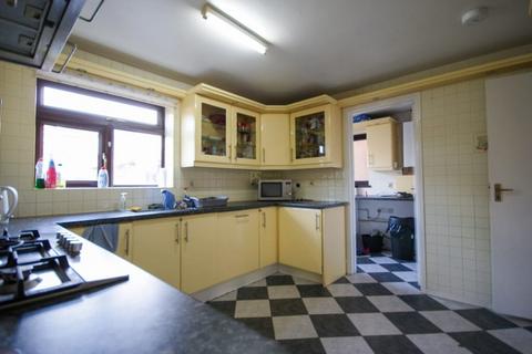 5 bedroom terraced house to rent, St Andrews Road, Birmingham B9