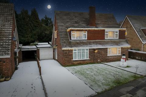 Lewis Court Drive, Boughton Monchelsea, ME17