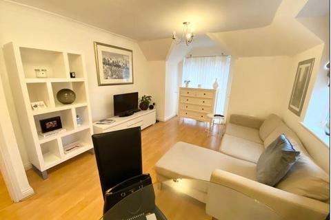 2 bedroom flat for sale, Newbury,  Berkshire,  RG14