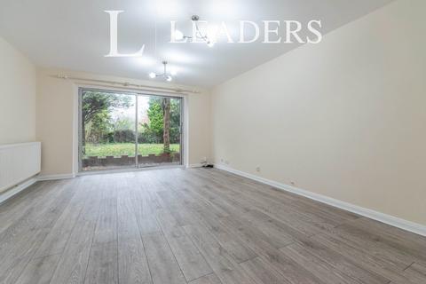 undefined, Eastbourne Avenue, Stevenage, Hertfordshire, SG1