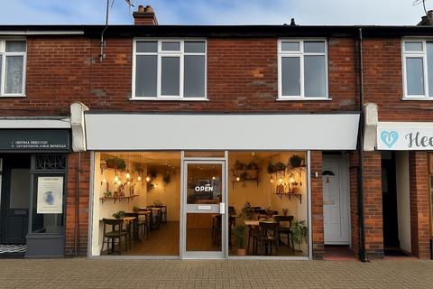 undefined, Crabtree Arcade, Grand Avenue, BN15