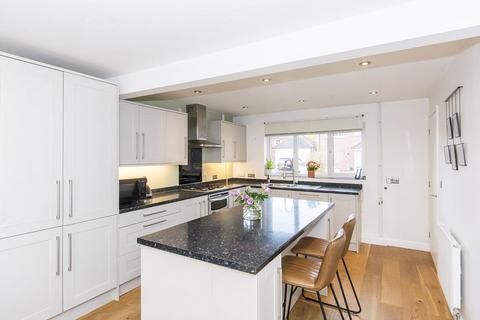 4 bedroom detached house for sale, Maxwell Way, Lutterworth