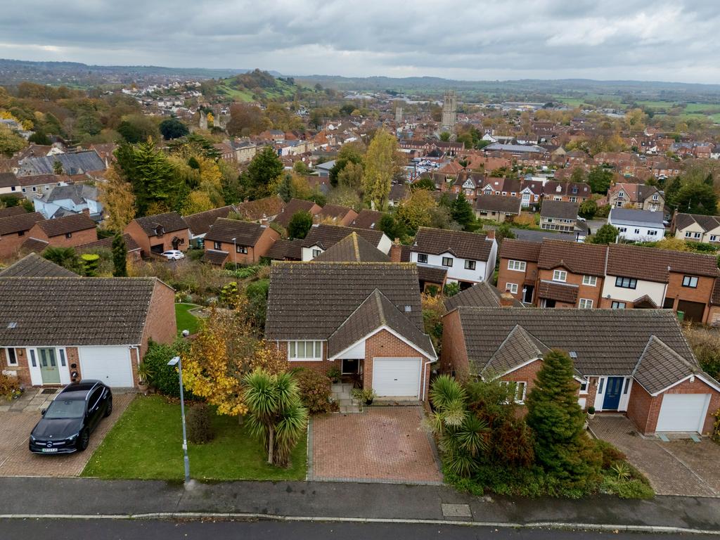 TEK Hi Res 251106 006.jpeg