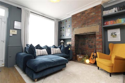3 bedroom terraced house for sale, New Road Side, Horsforth, Leeds, West Yorkshire, LS18