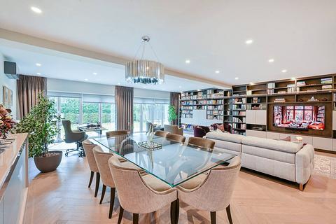 5 bedroom house for sale, Corringway, Ealing, London, W5