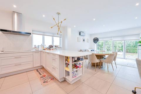 5 bedroom house for sale, Corringway, Ealing, London, W5