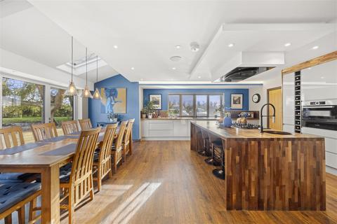 5 bedroom detached house for sale, Main Road, Hadlow Down