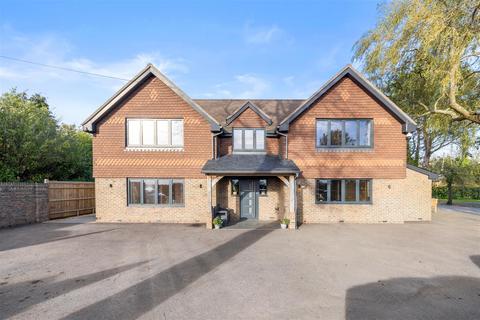 5 bedroom detached house for sale, Main Road, Hadlow Down